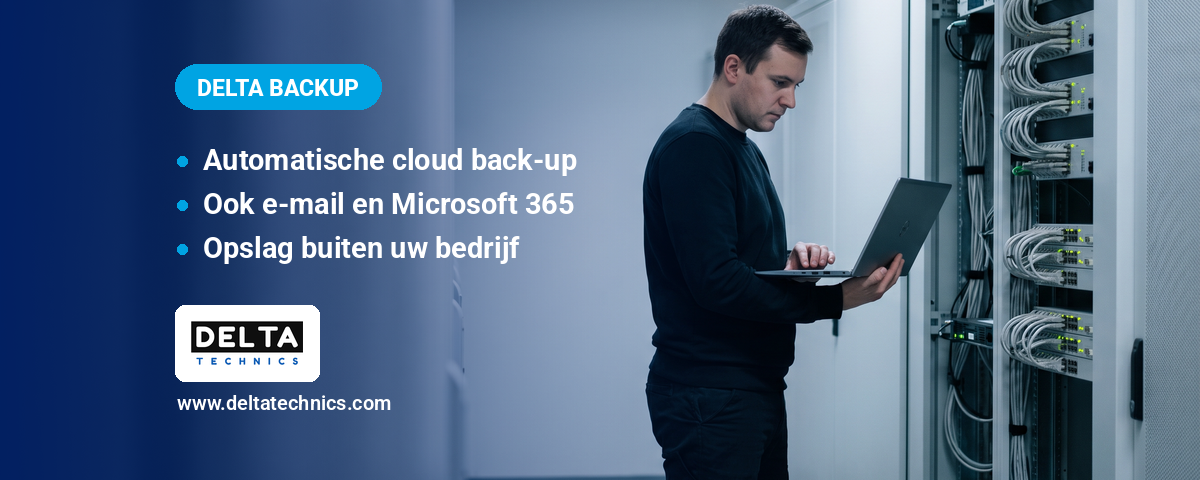 Cloud back-up voor een KMO in Limburg: technicus controleert de servers