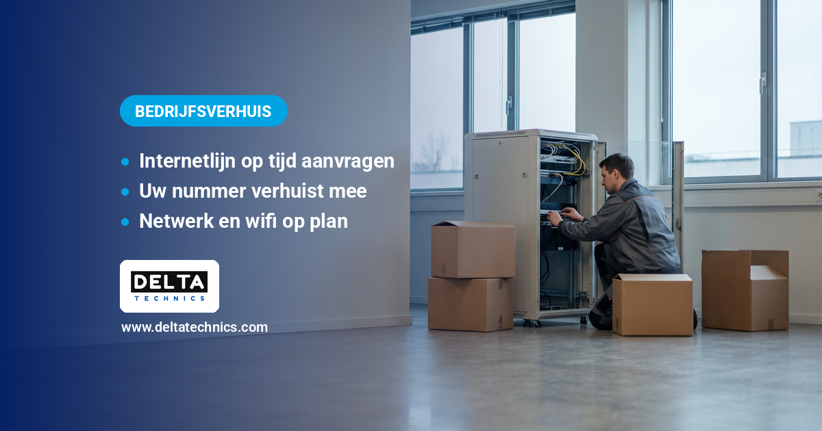 IT bij een bedrijfsverhuis: technicus richt het netwerk in in een leeg kantoorpand